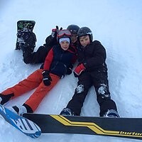 Gömul og góð mynd frá skíðadegi 2016.